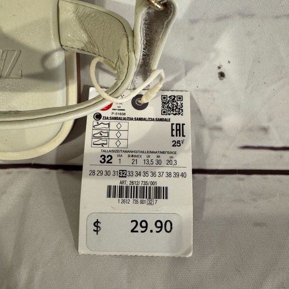 Girls Zara sandals NWT - Picture 4 of 4